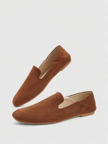 CUCCOO BIZCHIC Women's Fashion Brown Fleece Flat Shoes - Brown - View 2