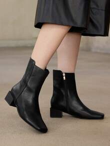 MOTF PREMIUM SIDE ZIPPER DESIGN, LUXURY FASHION, SQUARE TOE DESIGN, THICK HEEL DESIGN, AND ANKLE BOOTS. - Black - Color - View 5