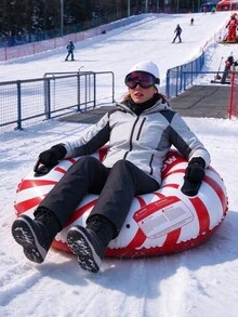 1 pieza Tubo inflable de nieve de PVC para adultos, trineo inflable redondo y reforzado, anillo de esquí y deslizamiento en la nieve para exteriores en invierno - M - Ver 9