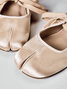SHEIN Solezae Women's Beige Split-Toe Lace-Up Ballet Flats, Soft Sole Comfortable Flat Shoes - Apricot - View 5