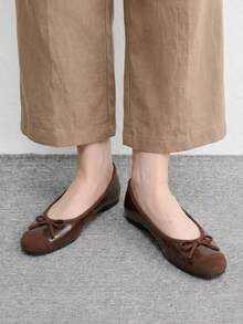 CUCCOO BIZCHIC Ladies Four Seasons Commuter Fashion Vacation Comfortable Soft Bottom Flat Shoes - Coffee Brown - View 6