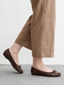 CUCCOO BIZCHIC Ladies Four Seasons Commuter Fashion Vacation Comfortable Soft Bottom Flat Shoes - Coffee Brown - View 4