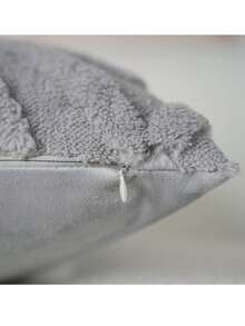 Veyra Day 1pc/2pcs All-Season Fluffy Plush 3D Diamond Geometric Throw Pillow Covers, Solid Textured Square Cushion Cases, Minimalist Neutral Farmhouse Home Decor For Sofas, Bedrooms, Bay Windows And Homestays, Pillow Insert Not Included - Light gray - View 11