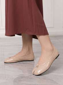 Light pink pleats