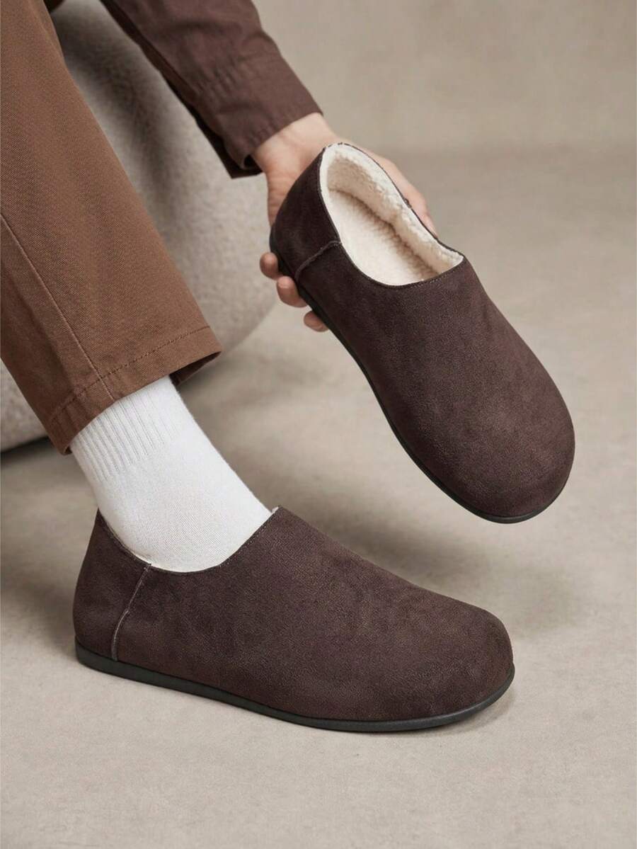 Solecia Fleece Warm All-Inclusive Casual Shoes Women's Retro Slip-On Shoes Outer Wear Thickened Hair Flat Bottom Inner Height Increase - Coffee Brown - View 1