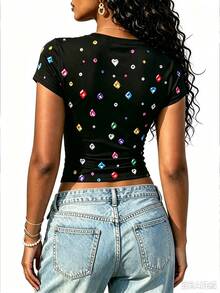 Zyxie Rhinestone Heart Print Crop Tee - Black - View 2