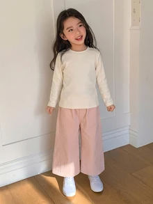 DAZY Young Girl Solid Round Neck Thermal Line Tee - Beige - View 2