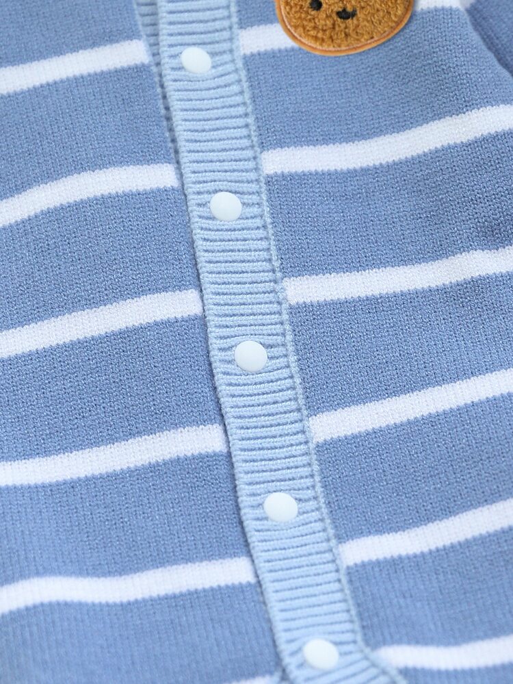 SHEIN Vintaside Kids 男嬰條紋圖案熊貼布前開扣針針織連身衣 - 藍色 - 查看 4