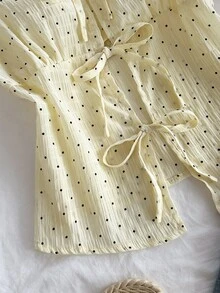 Elamini Blus Lengan Mengembang dengan Simpul Depan dan Motif Bunga Kecil - Kuning muda - View 5