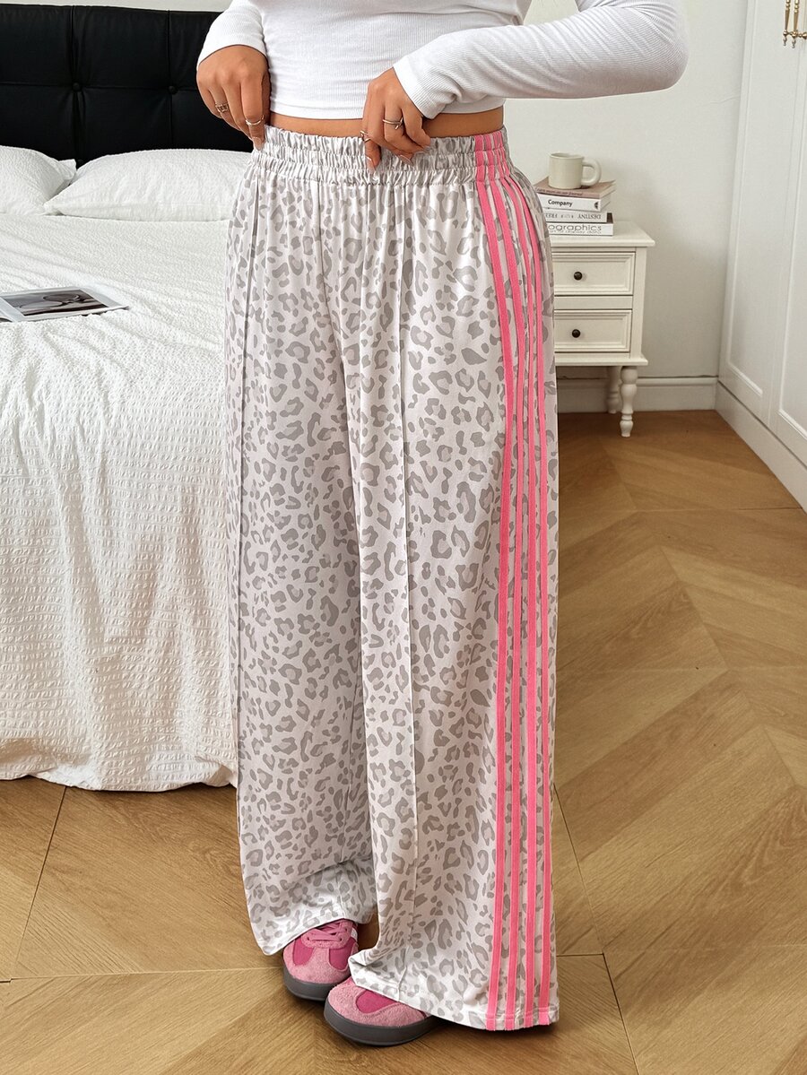 SHEIN EZwear Plus Leopard Print Contrast Side Seam Wide Leg Sweatpants - Multicolor - View 1