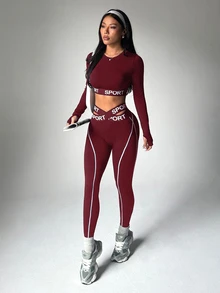 Dewbera Dewbera Seamless Letter Graphic Cut Out Waist Sports Set - Burgundy - View 5