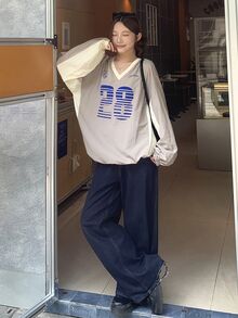 DAZY Sweatshirt Longgar Model Bahu Jatuh dengan Grafis Huruf dan Angka untuk Musim Gugur - Grey - View 6