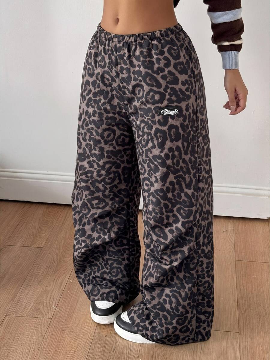 Tween Girl Leopard Print Letter Patched Detail Wide Leg Pants - Coffee Brown - View 1