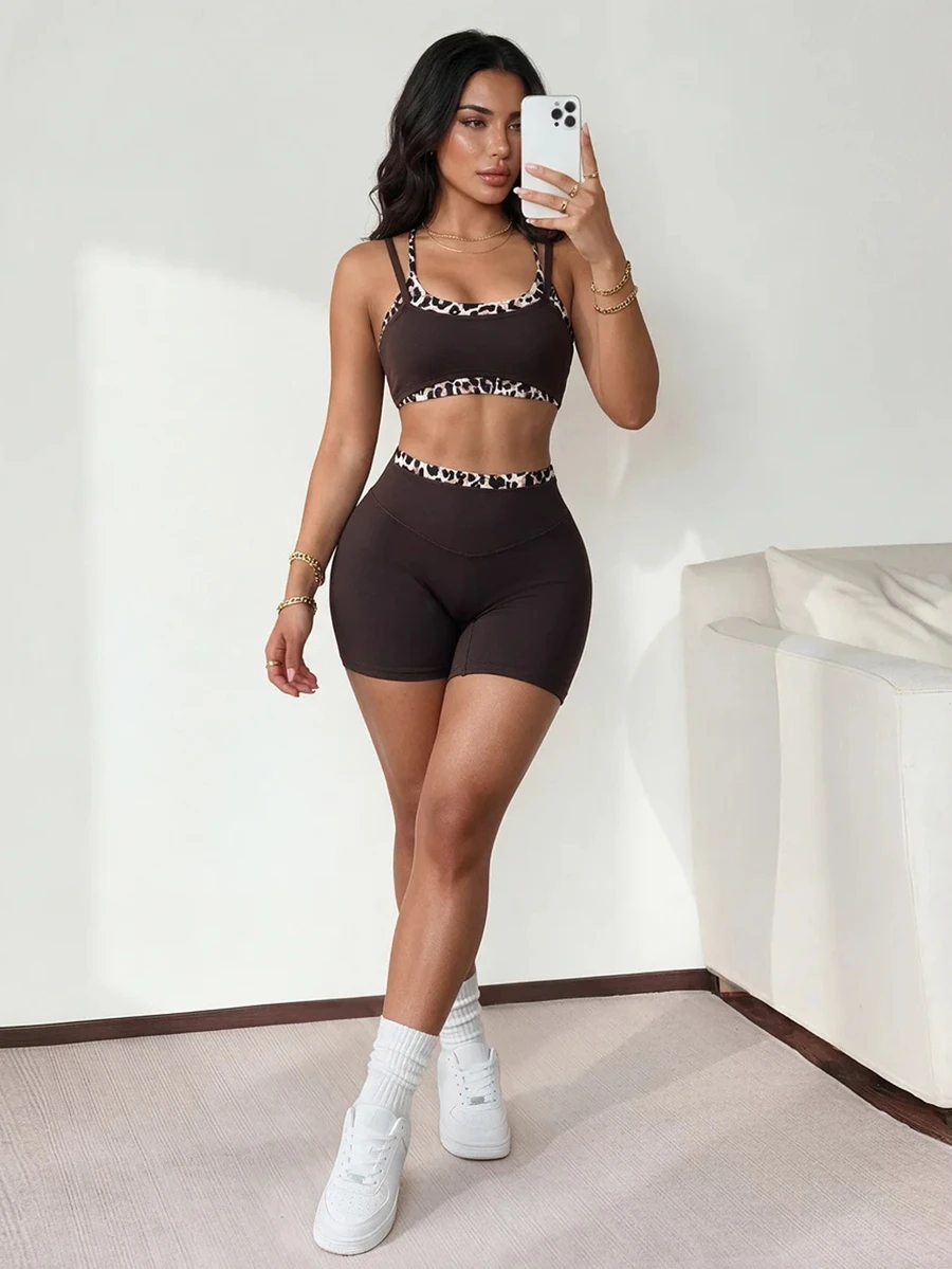 Slayform Slayform Set Olahraga 2 in 1 Bra Olahraga dan Celana Pendek Biker dengan Trim Cokelat Tua Kontras, Sporty Seksi untuk Gym Musim Gugur - MultiWarna - View 1