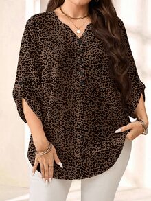 EMERY ROSE Blusa de talla grande con estampado de leopardo y mangas con solapa enrollable - Multicolor - Ver 1