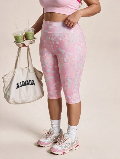 SHEIN Sports Plus Size Leopard Print Wide Waistband Capri Sports Leggings