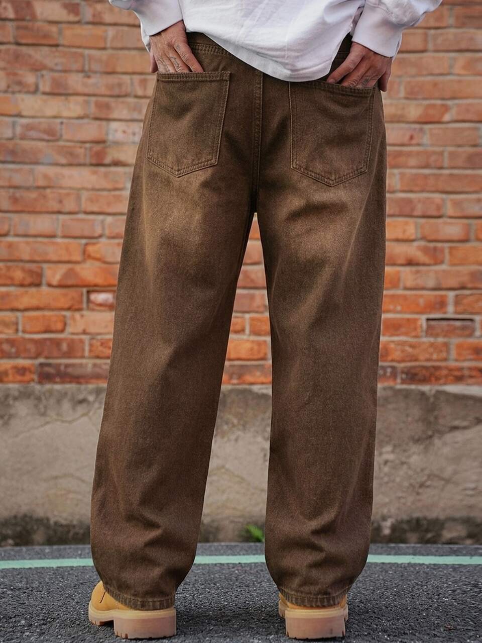 Men Slant Pocket Straight Leg Jeans