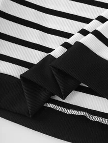 GlowEve CURVE Camiseta de hombros descubiertos con estampado de rayas y bloques de color talla grande - Blanco y Negro - Ver 3