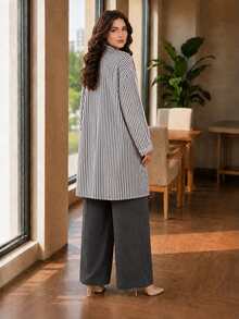 Lacomfia Ditambah Mantel Bermotif Garis-garis dengan Kancing Depan & Celana Panjang Lebar - MultiWarna - View 2