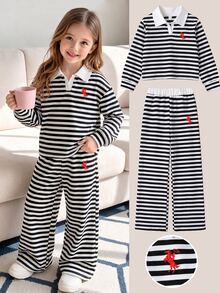 Genkimix Kids 返校季女童 2 件套（4-8 歲）學院風黑白條紋 Polo 領套頭上衣，馬術印花細節，彈性腰長褲，柔軟舒適休閒運動套裝，適合春/秋季校園日常穿著與戶外玩耍 - 黑與白 - 查看 1