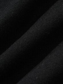 DAZY Solid V Neck Slim Fit Crop Tee - Black - View 6
