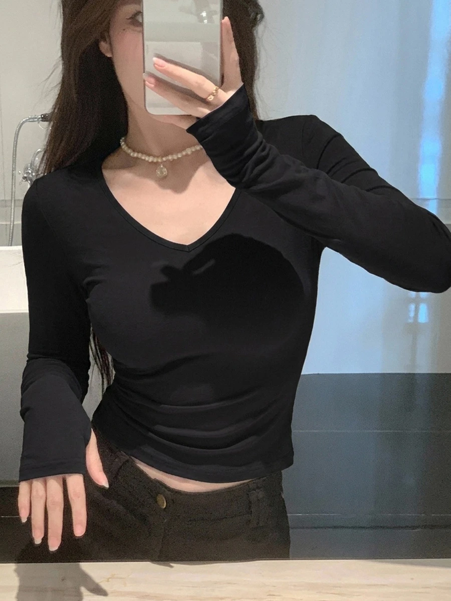 DAZY Solid V Neck Slim Fit Crop Tee - Black - View 1
