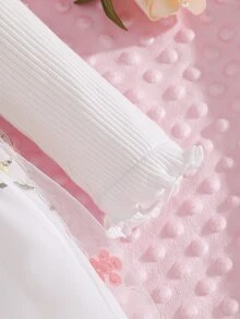 SHEIN 新生兒連身裙 - 白色 - 查看 7