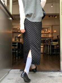 DAZY Polka Dot Split Back Straight Skirt Fall - Black - View 2