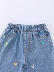 SHEIN 女童愛心與字母圖案彈性腰牛仔褲 - 淺色水洗藍 - 查看 4