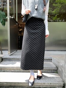 DAZY Polka Dot Split Back Straight Skirt Fall - Black - View 8
