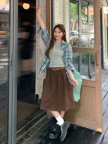 DAZY Solid Pocket Side Denim Skirt - Coffee Brown - View 4