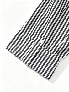 Lacomfia Ditambah Mantel Bermotif Garis-garis dengan Kancing Depan & Celana Panjang Lebar - MultiWarna - View 7