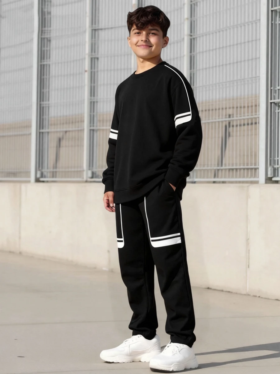 SHEIN 青少年男孩連帽衫與運動衫套裝 - 黑色 - 查看 1