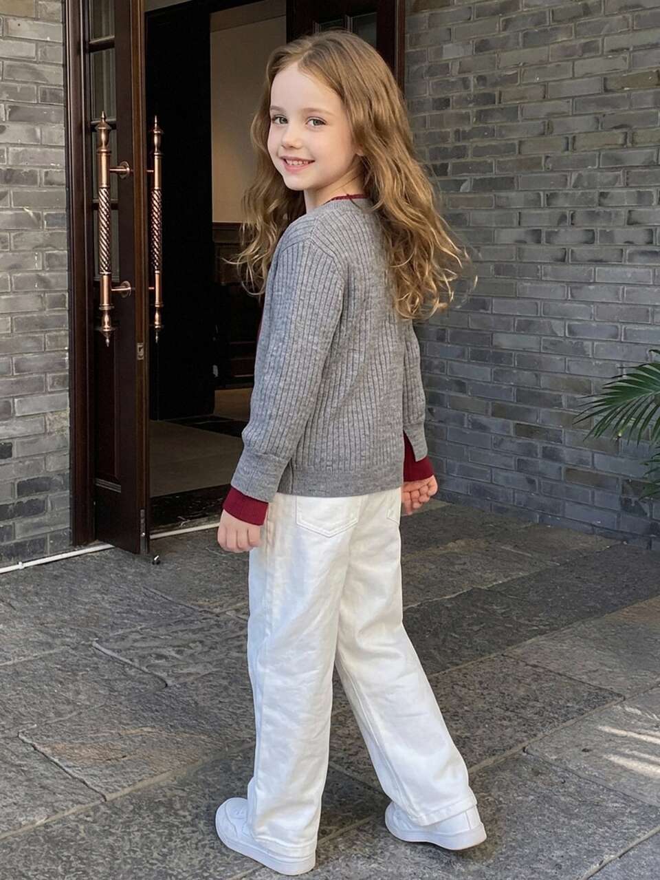 Young Girl Contrast Trim Ribbed Knit Sweater