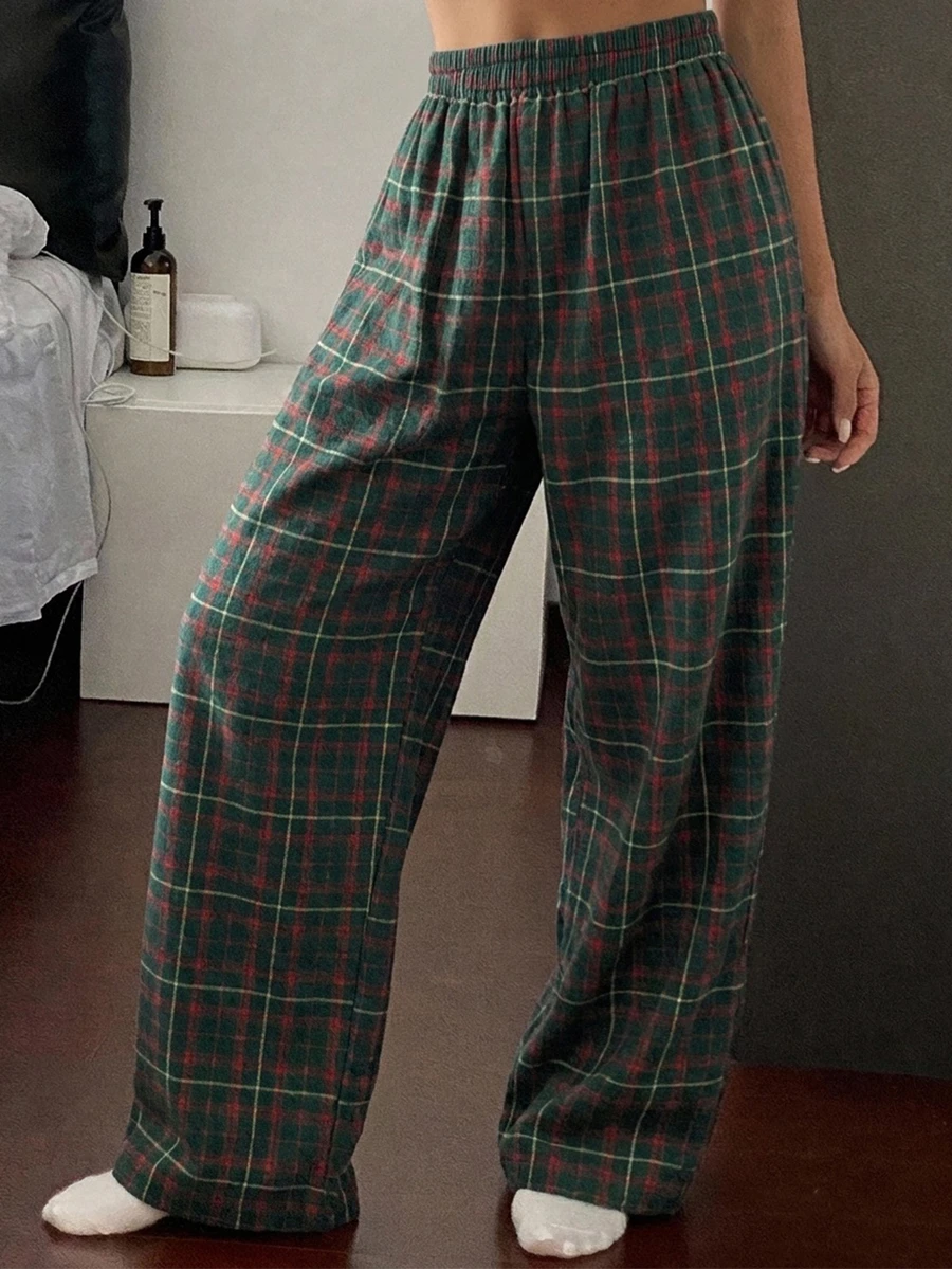DAZY Women Lounge Bottoms - Green - View 1