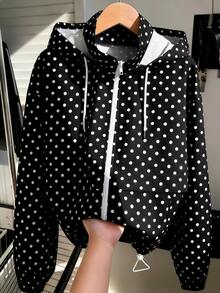 GlowEve CURVE Jaket Berkerudung dengan Tali Serut dan Bahu Jatuh Motif Polka Dot Plus - Hitam dan Putih - View 1