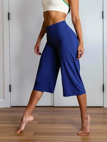 SHEIN Core Rhythm Plus Solid Ruched Back Capri Sports Cow Girl Pants Gym Pilates Royal Blue Summer - Navy Blue - View 3