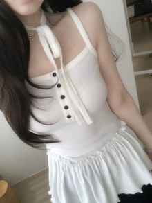 DAZY Atasan Cami Model Peplum dengan Kancing Setengah Polos dan Syal untuk Musim Gugur - Putih - View 4