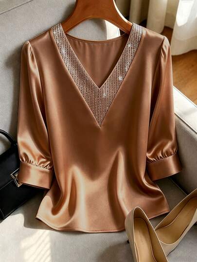 GlowEve CURVE Plus Contrast Sequin V Neck Blouse Dinner Office Silver Autumn Elegant 1920s,Birthday Outfits,Elegant Women's Blouses,Fall Clothes,Fashionable Tops