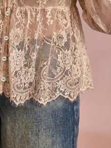 Freevana 大尺碼 1 件裝花卉蕾絲透視燈籠袖上衣 - 卡其色 - 查看 5