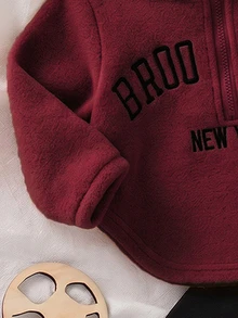 SHEIN Newborn Baby Letter Graphic Half Zip Thermal Sweatshirt & Pants - Burgundy - View 7