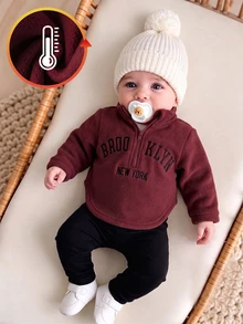 SHEIN Newborn Baby Letter Graphic Half Zip Thermal Sweatshirt & Pants - Burgundy - View 1