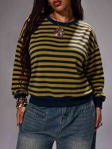 Rustia Plus Striped Print Drop Shoulder Sweatshirt Fall - Black - View 4