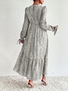 SHEIN 孕婦哺乳圓領波點印花洋裝 - 白色 - 查看 8