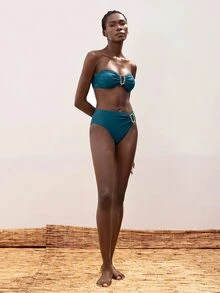 Maija Conjunto de bikini para mujer con top bandeau fruncido con decoración metálica y braguita de bikini triangular - Azul - Ver 3