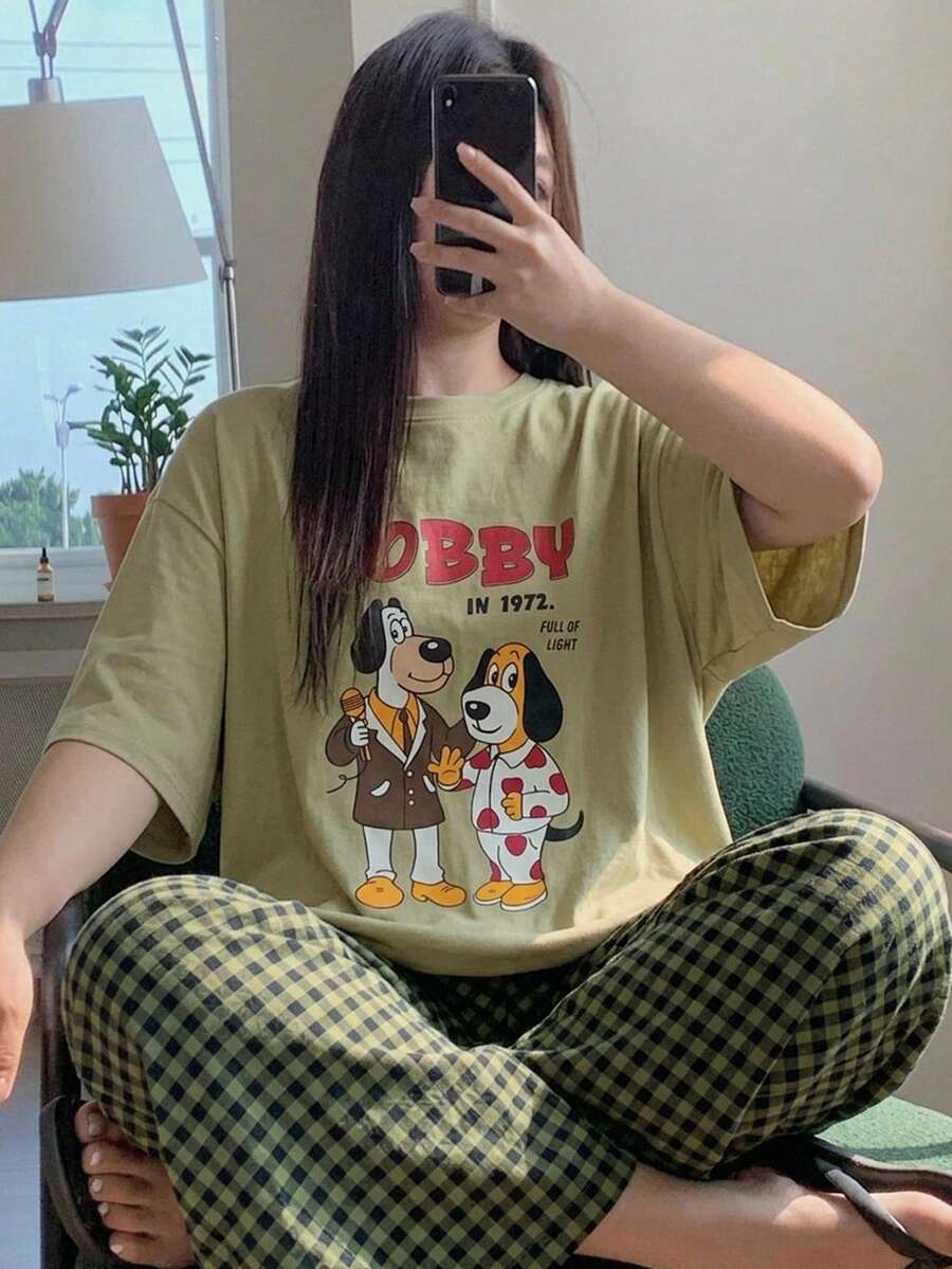 Dazy Plus 可愛卡通印花寬鬆短袖上衣與格紋長褲女款大尺碼居家休閒服 春夏睡衣套裝 - 薄荷綠 - 查看 1