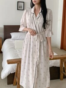 DAZY Women's Cartoon Print Robe With Belt - White - View 5