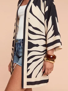 Travachic Tropical Plants Pattern Drop Shoulder Kimono - Black - View 6