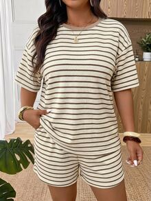 SHEIN Frenchy Camiseta de hombros caídos con estampado a rayas y shorts con cintura de cordón - Café integral - Ver 5