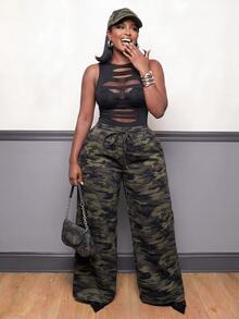 Slaydiva Plus Camo Print Drawstring Waist Wide Leg Pants - Army Green - View 4